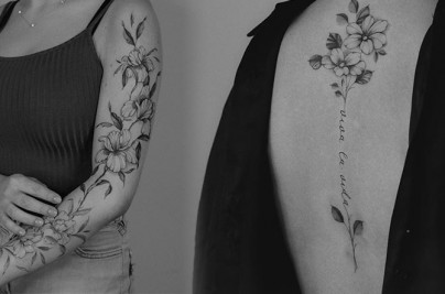 Les magnifiques tatouages floraux d'Aleksandra chez Leto Tattoo Studio Suisse