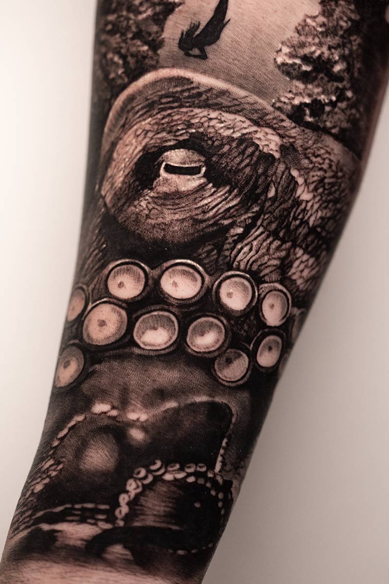 Apprenez à tatouer une pieuvre réaliste avec Angélique Grimm